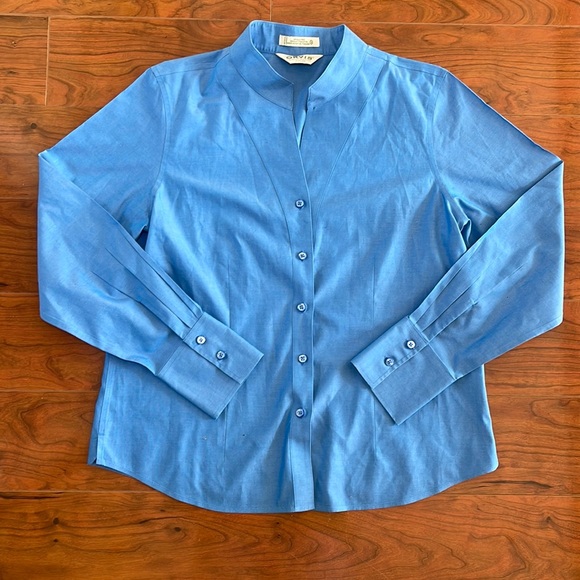 Orvis Tops - Orvis Blue Long Sleeve Button Front Shirt Top